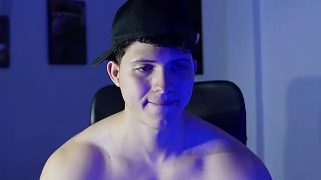 Hazzan_Velez live sex cam