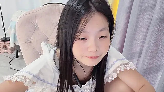 Lena-yyds's cam snapshot