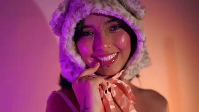 Little_vel live sex cam