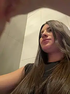 Isabella21_'s cam snapshot