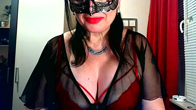 LadyMaxime511's cam snapshot