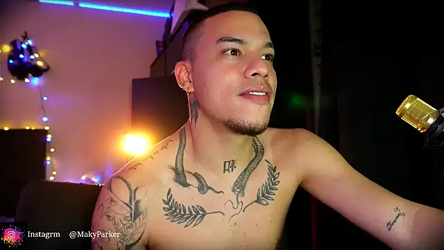 AlphaMasterXxx live sex cam