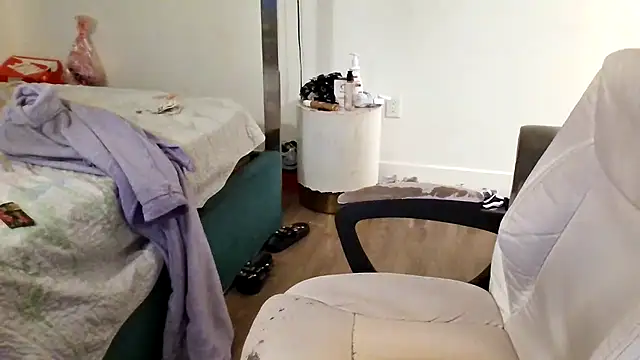 YasmineMinaj's cam snapshot