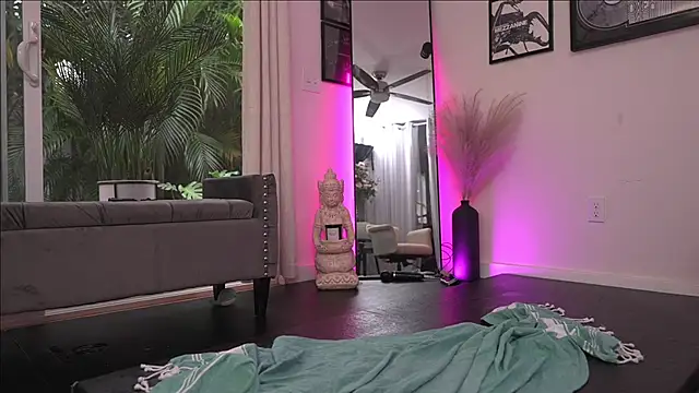 TheAda_Lovelace's cam snapshot