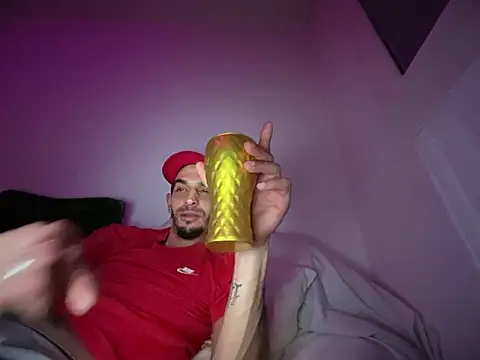 Rebeu313's cam snapshot