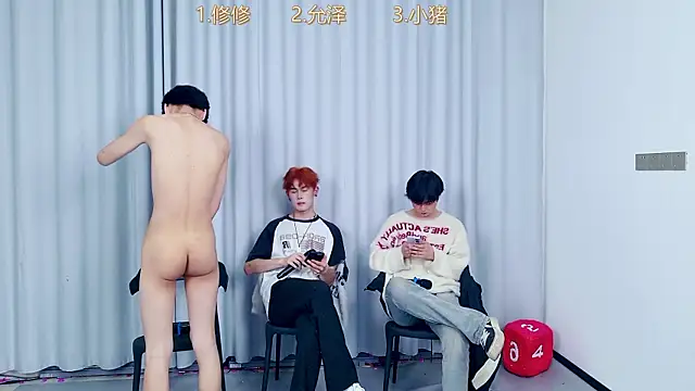 QYBOYS_010's cam snapshot