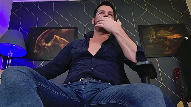 ChrisKox's cam snapshot