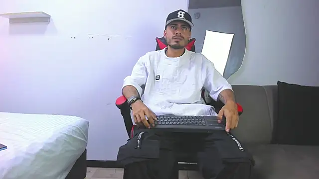 MatthewCullen live sex cam