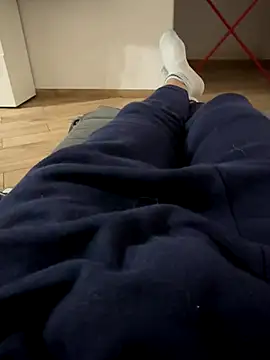 Io1994's cam snapshot