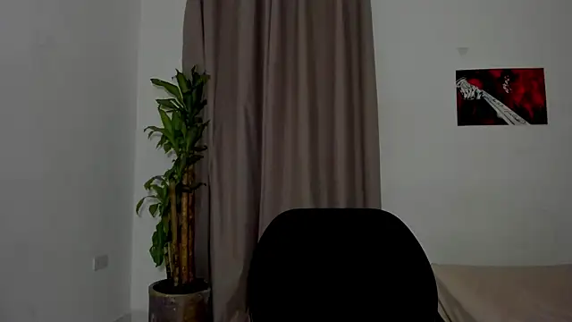 Catty_Noir live sex cam