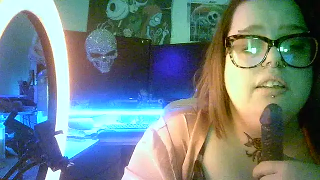 SPICYMISFIT's cam snapshot