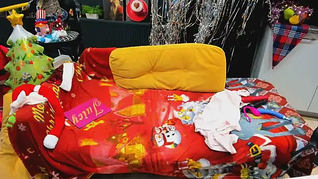 FlirtyMary's cam snapshot