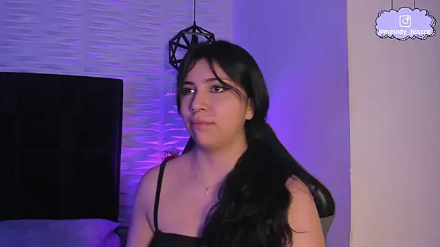 Melody_Black_'s cam snapshot