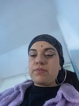 Scarletts_Boobs's cam snapshot