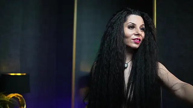 GiaEasyIce's cam snapshot