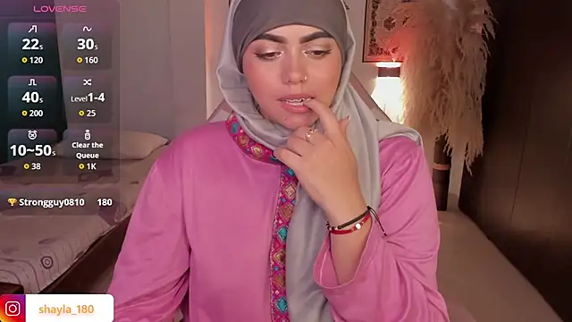 shayla_18's cam snapshot