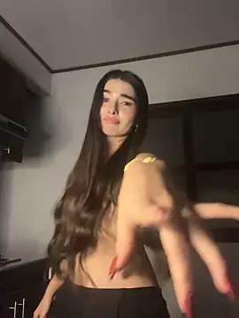 Coralinee_01's cam snapshot