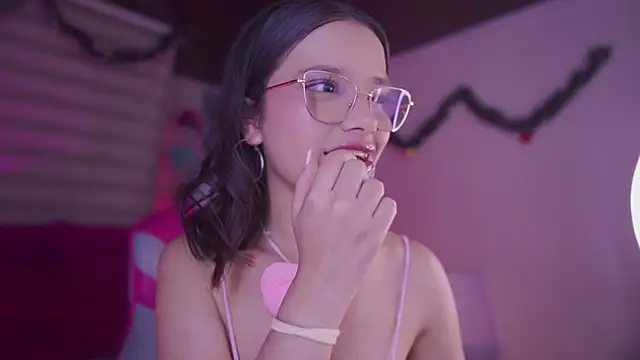 Lana_Dreams_'s cam snapshot