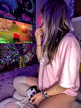 Cutiepiespanks live sex cam