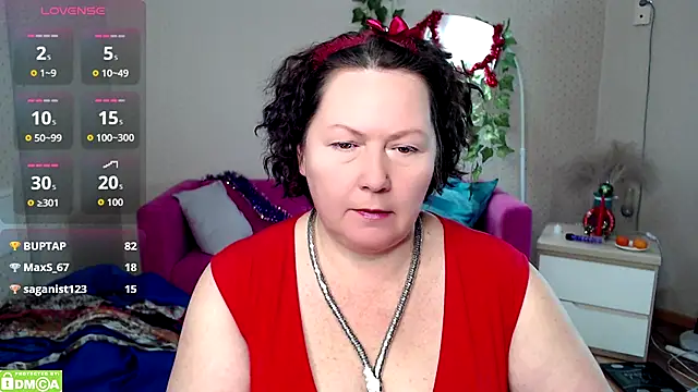 milf_hornys's cam snapshot