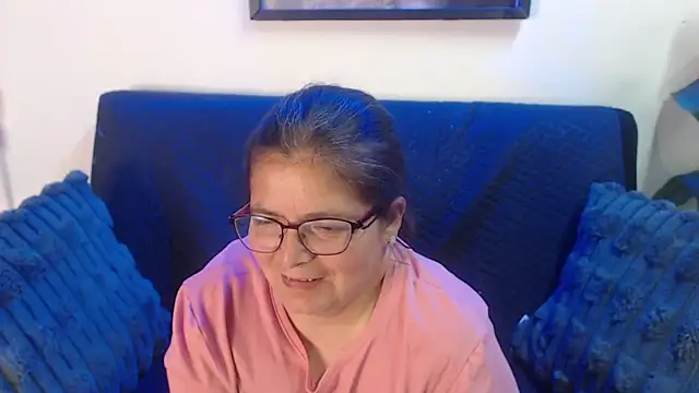 Linda_banks_'s cam snapshot