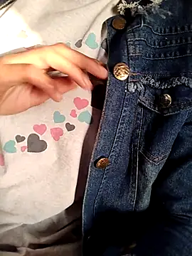 Vanee-23's cam snapshot