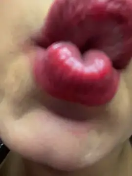 Nicky_gh's cam snapshot