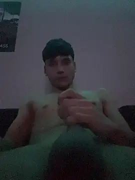 OnlyTyroone live sex cam