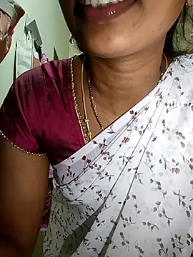 Kavya5500 live sex cam