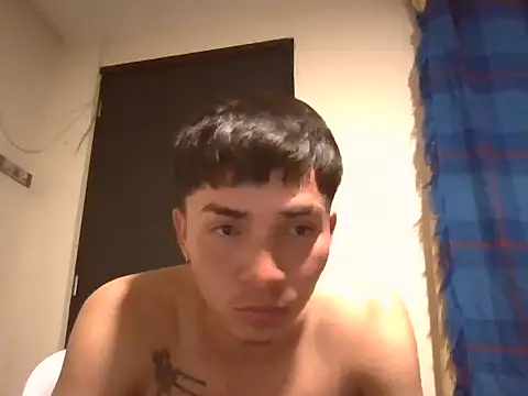 fuegolatino23 live sex cam