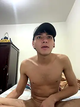 ErickRojass3 live sex cam