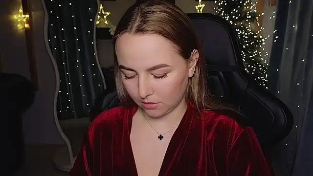 Mira_Mermayd's cam snapshot