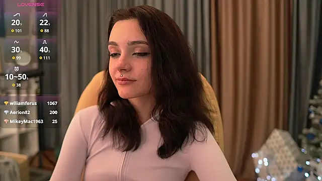 ElizabethMilller_'s cam snapshot