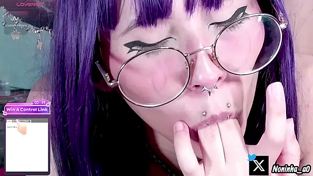 Noninha_'s cam snapshot