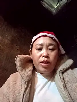 dakota-kis's cam snapshot