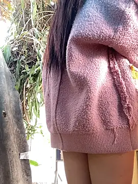 Clara8899 live sex cam