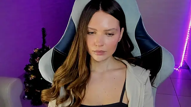 yourArya's cam snapshot