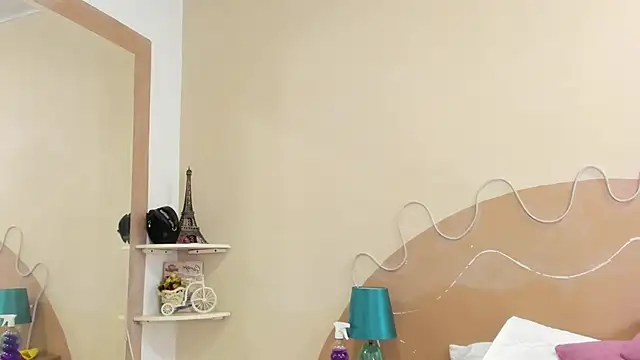 Sarah_Clars's cam snapshot