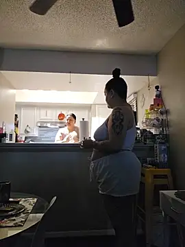 honeeyyy_pot live sex cam