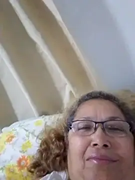 Cessi50 live sex cam