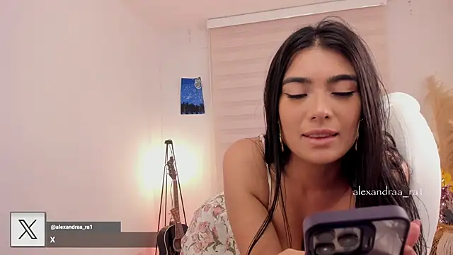 Alexandra_ra live sex cam