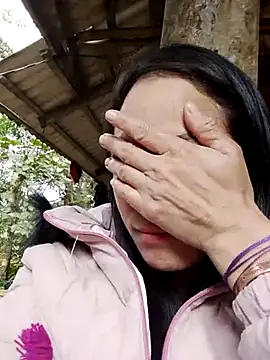 bela-hayes's cam snapshot