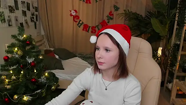 Haya_Harareet's cam snapshot