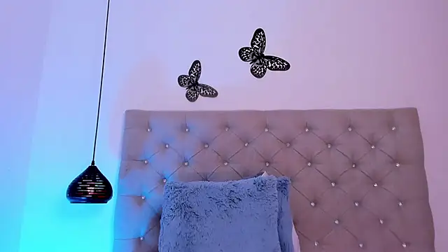 Rosse_Alice_ live sex cam