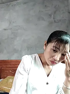 Qoine392 live sex cam