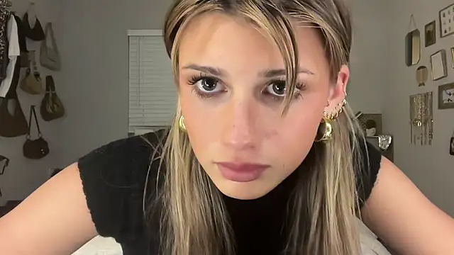 AnnGrayson live sex cam