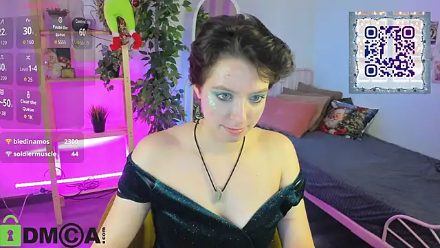 Sara_Frayer's cam snapshot