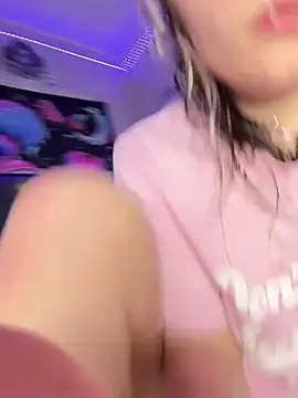 Cutiepiespanks live sex cam