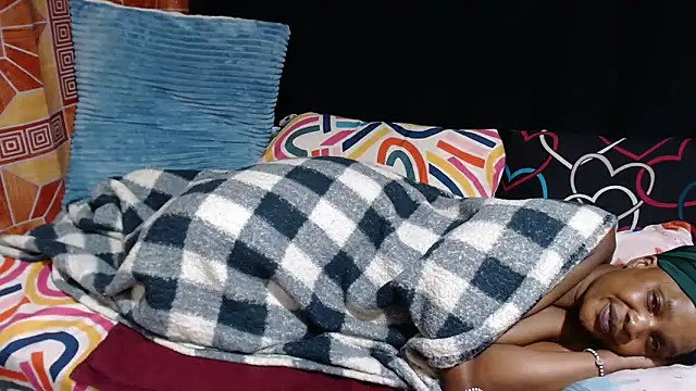 Thickbootykim's cam snapshot