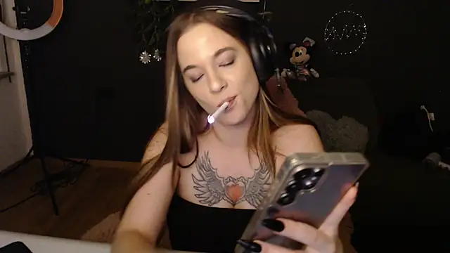 Luna_Lynn's cam snapshot